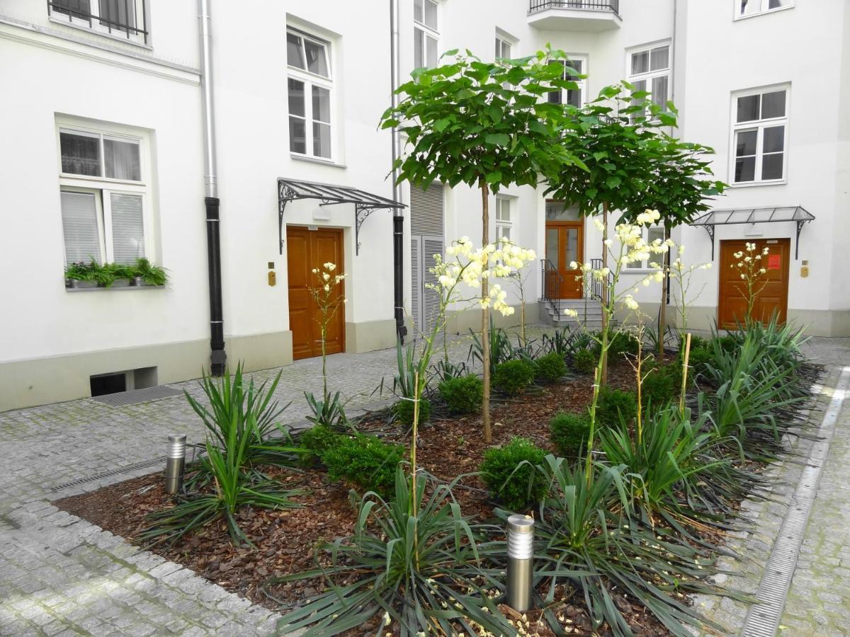 1 Syp, Kawa Vertuo, Kosmetyki Ada, 3 Min Metro Wilenska, By Visitwarsaw Apartments מראה חיצוני תמונה